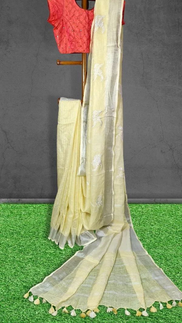 Vivid_Pure_Linen_Embroidered_Handloom_Off_White_Saree