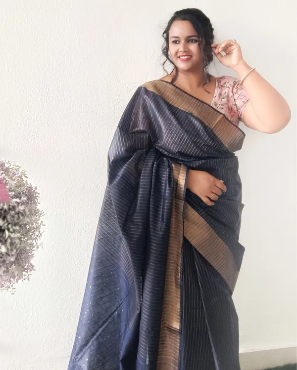 Striped_Kota_Slub_Sequence_Pallu_Saree_Hand_Dyed_Navy_Blue