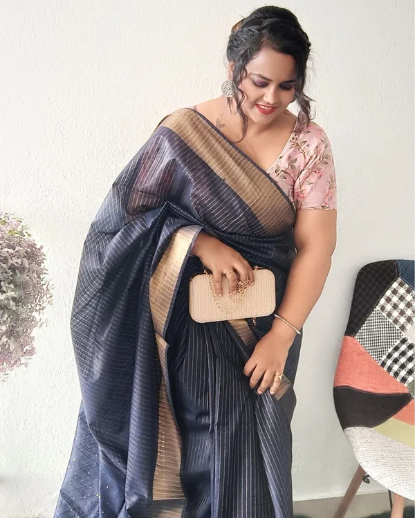 Striped_Kota_Slub_Sequence_Pallu_Saree_Hand_Dyed_Navy_Blue