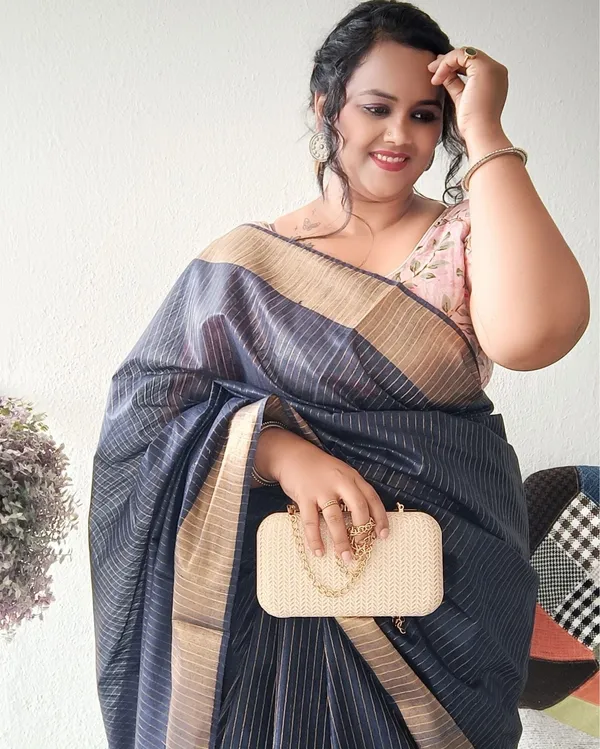 Striped_Kota_Slub_Sequence_Pallu_Saree_Hand_Dyed_Navy_Blue