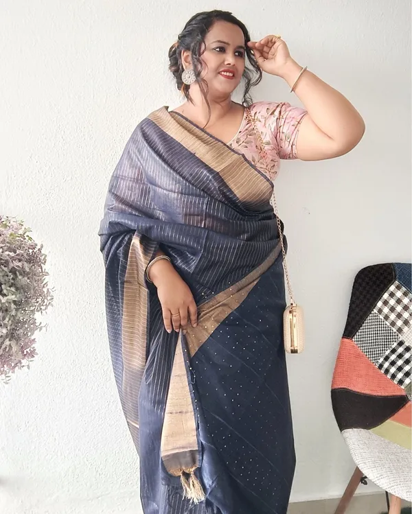 Striped_Kota_Slub_Sequence_Pallu_Saree_Hand_Dyed_Navy_Blue