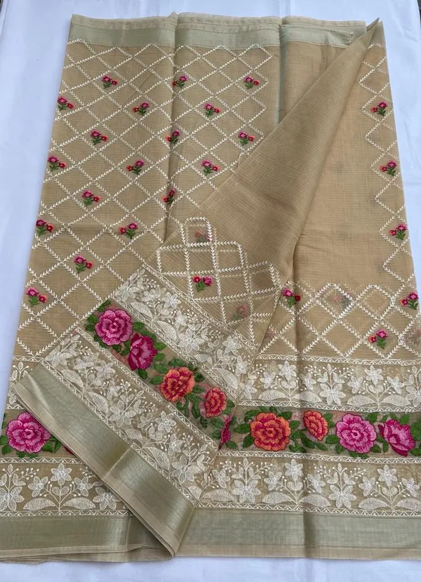 Unique_Kota_Doria_Cotton_Floral_Embroidery_Saree_Peach