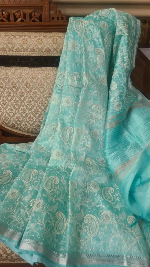 Tranquil_Pure_Kota_Linen_Embroidery_Saree_Green