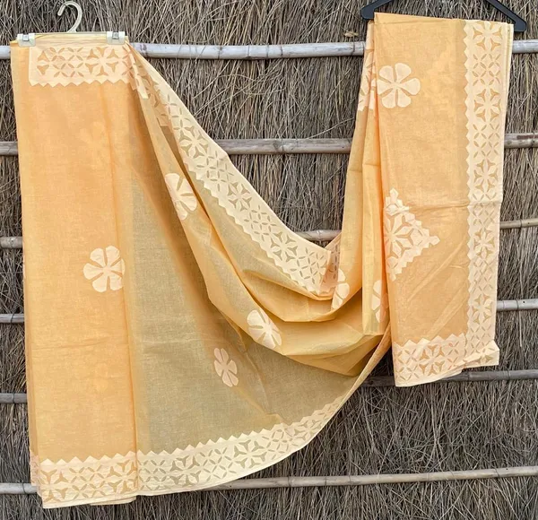 Apricot_Organdy_Cotton_Saree_Applique_Work_Orange