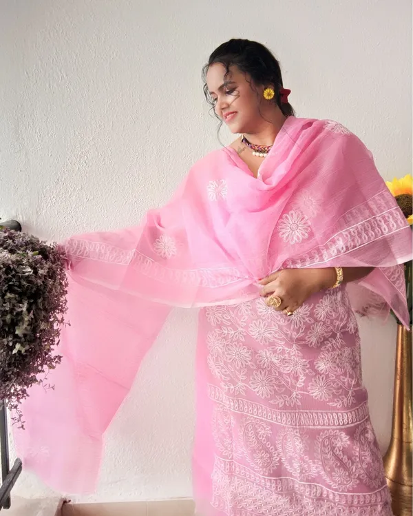 Embroidered_Kota_Doria_Suit_Pink_(Top+Dupatta+Bottom)