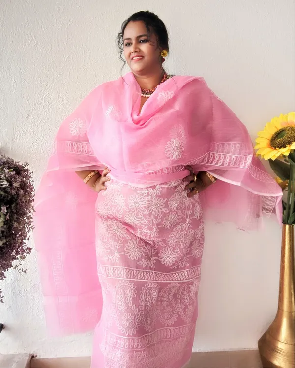 Embroidered_Kota_Doria_Suit_Pink_(Top+Dupatta+Bottom)