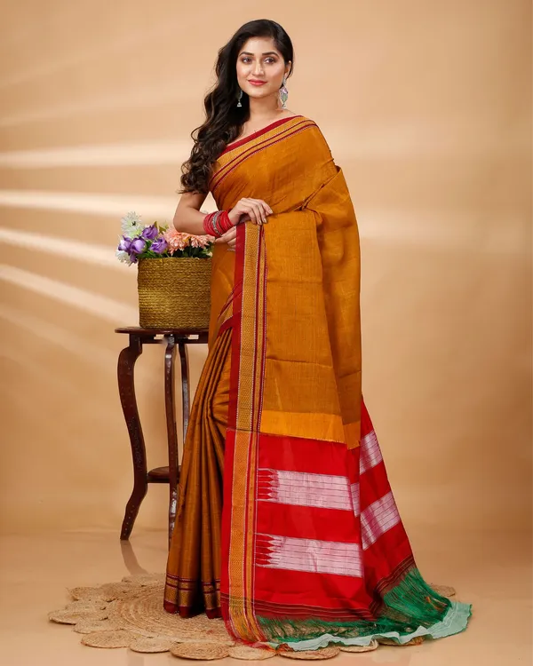 Effulgent_Ilkal_Handloom_Cotton_Silk_Saree_Mustard_Orange