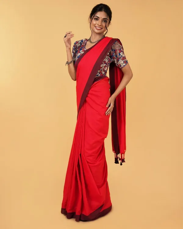 Delightful_Pure_Handloom_Mul_Cotton_Red_Saree