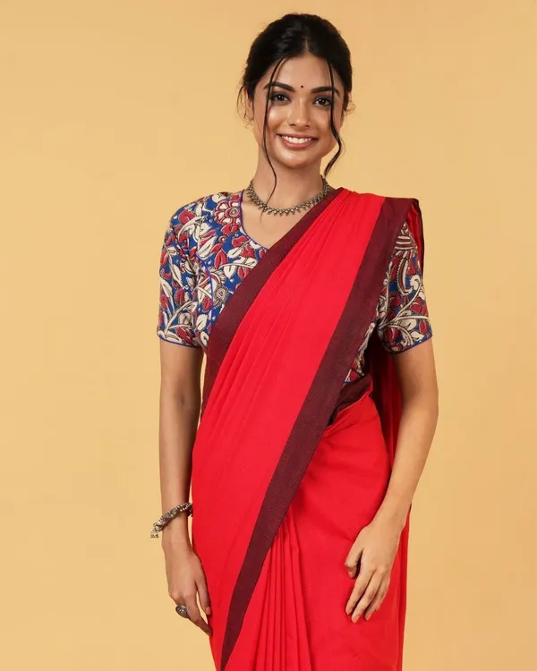 Delightful_Pure_Handloom_Mul_Cotton_Red_Saree