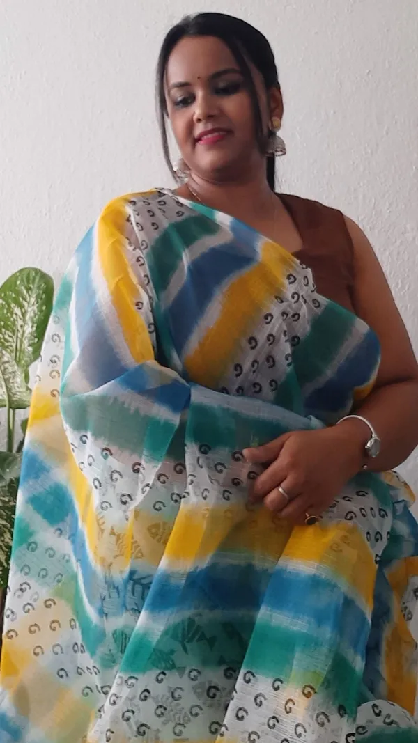 Artisanal_Kota_Doria_Yellow_&_Blue_Saree_Blockprinted