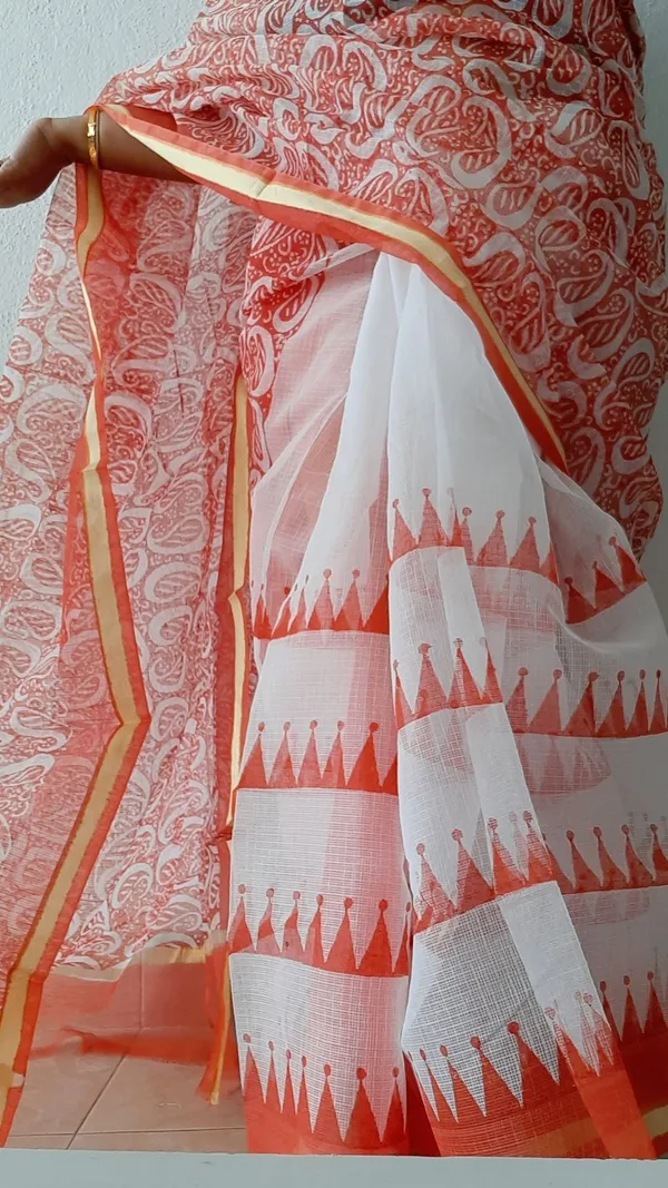 Vibrant_Kota_Doria_Saree_Orange_&_White_Blockprinted