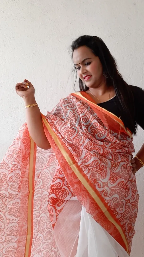 Vibrant_Kota_Doria_Saree_Orange_&_White_Blockprinted