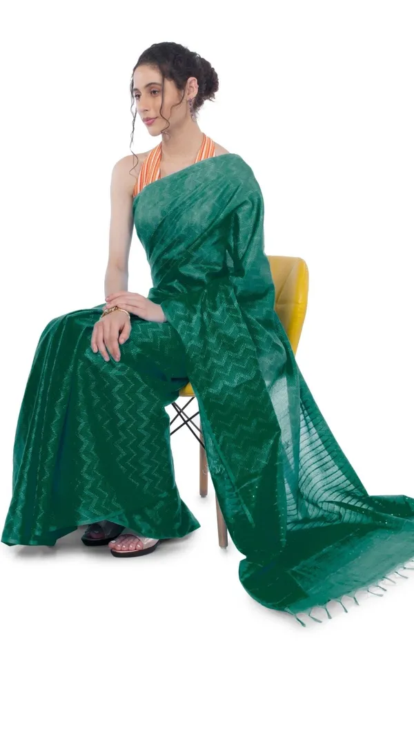 Kota_Silk_Green_Saree_Sequence_Pallu_&_Zig-Zag_Design
