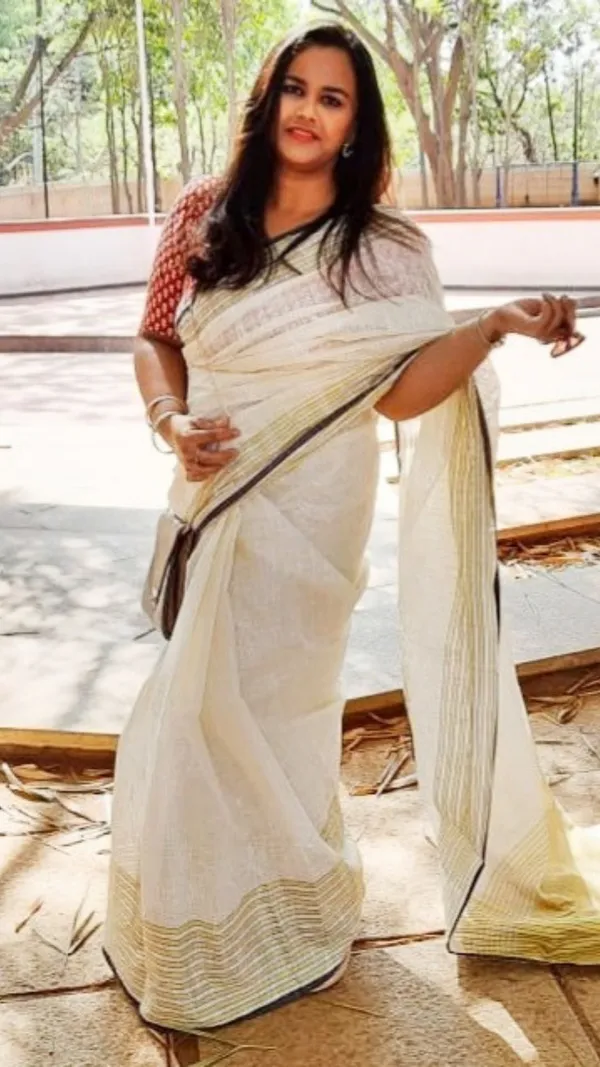 Pure_Khadi_Linen_Saree_White