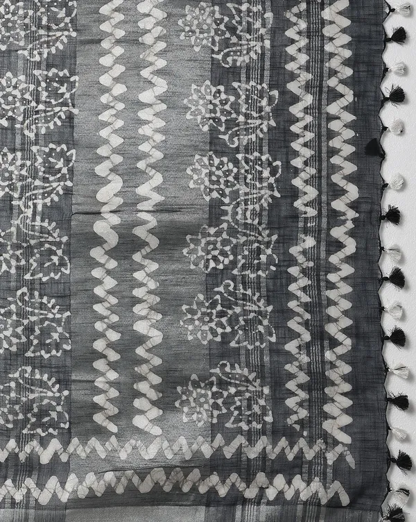 Unique_Slub_Linen_Saree_Wax_Batik_Hand_Dyed_Black
