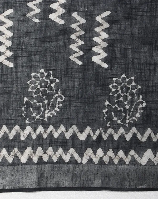 Unique_Slub_Linen_Saree_Wax_Batik_Hand_Dyed_Black