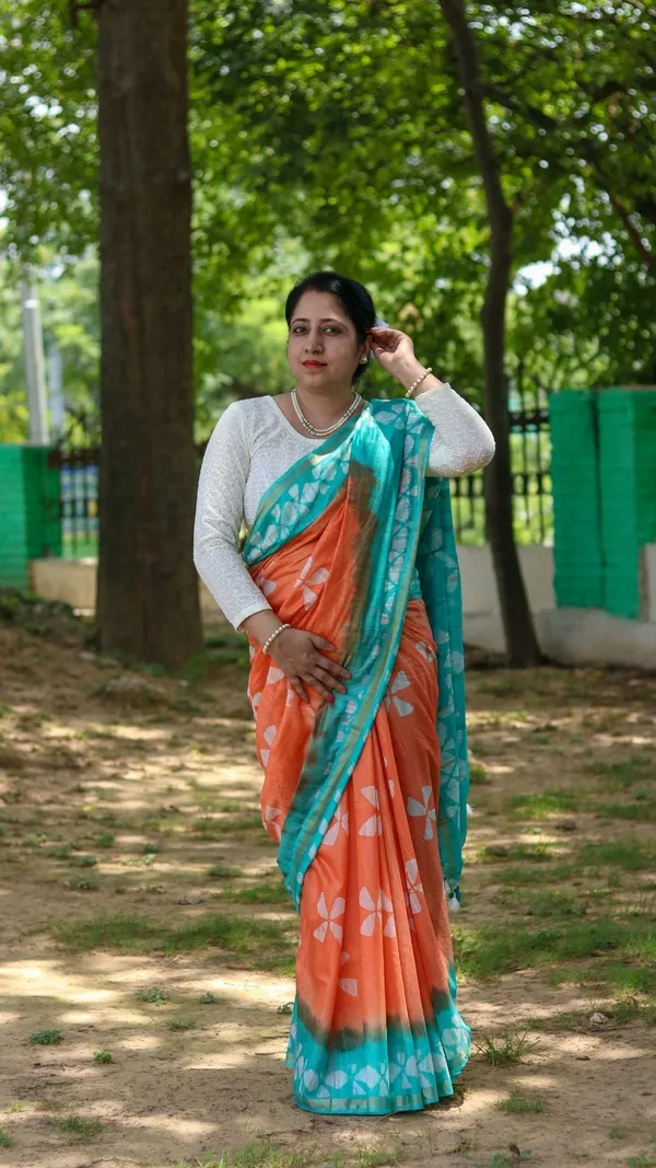 Wax_Batik_Hand_Dyed_Kota_Silk_Saree_Orange_&_Sea_Green