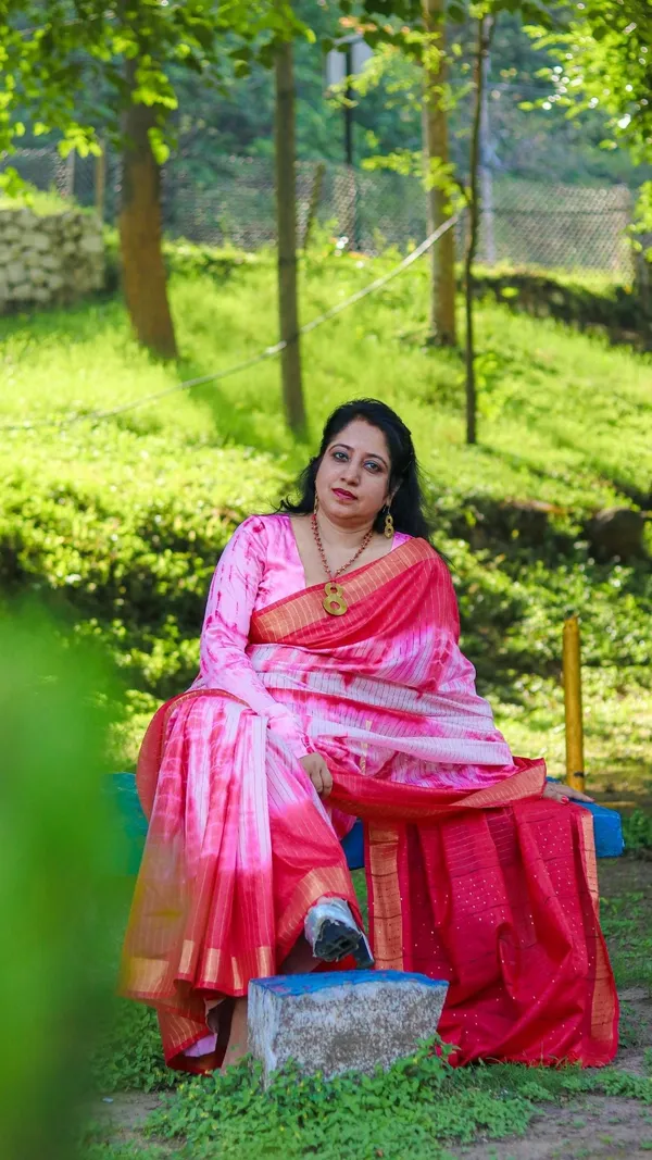 Half_Dye_Half_Print_Kota_Silk_Pink_Saree_Sequence_Pallu