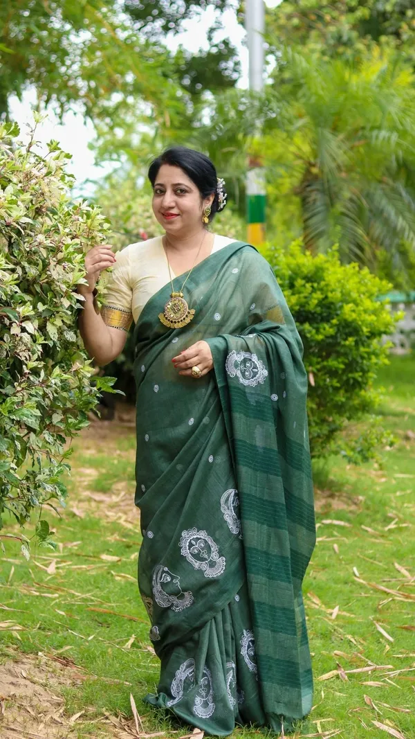 Embroidered_Bansbara_Tussar_Silk_Saree_Green