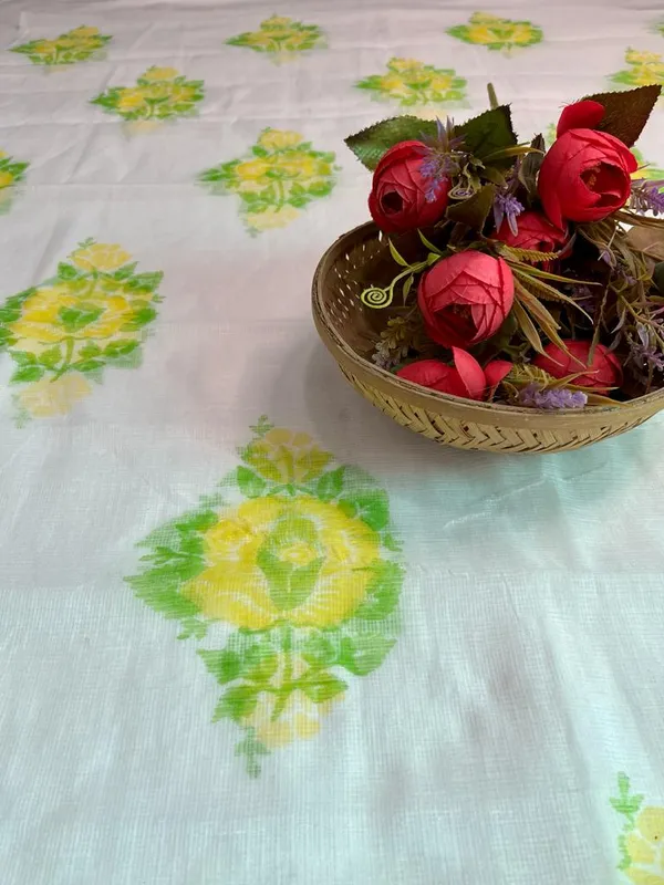 Lucid_Kota_Doria_White_Suit_Blockprinted_(Top+Bottom+Dupatta)