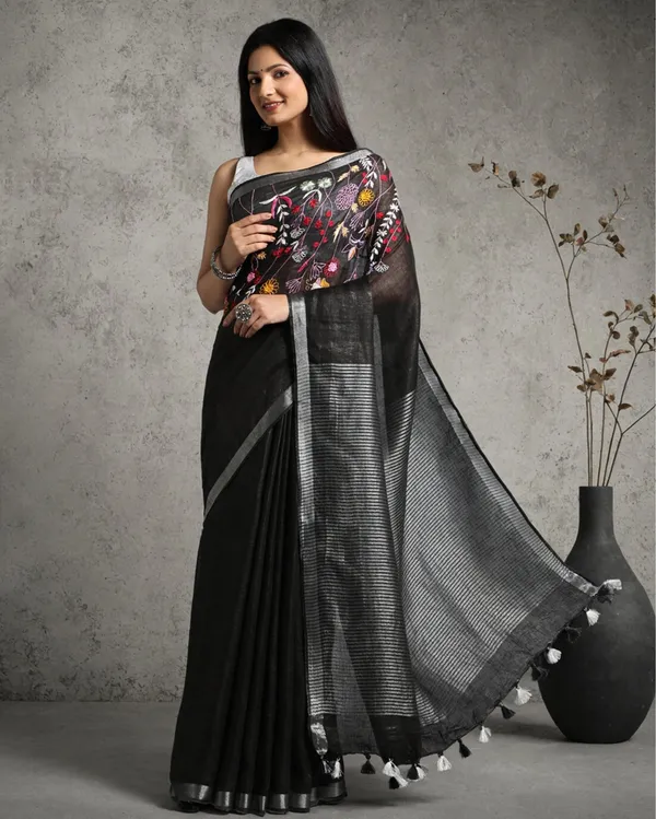 Creative_Pure_Linen_Handloom_Saree_Eerie_Black_Hand_Embroidered