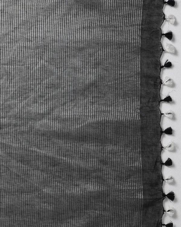 Creative_Pure_Linen_Handloom_Saree_Eerie_Black_Hand_Embroidered