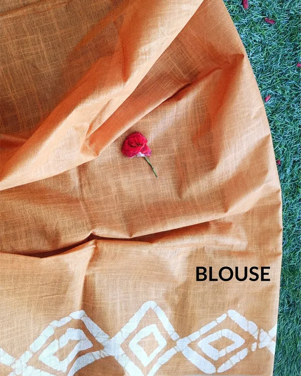 Serene_Slub_Linen_Wax_Batik_Hand_Dyed_Saree_Mustard_Yellow