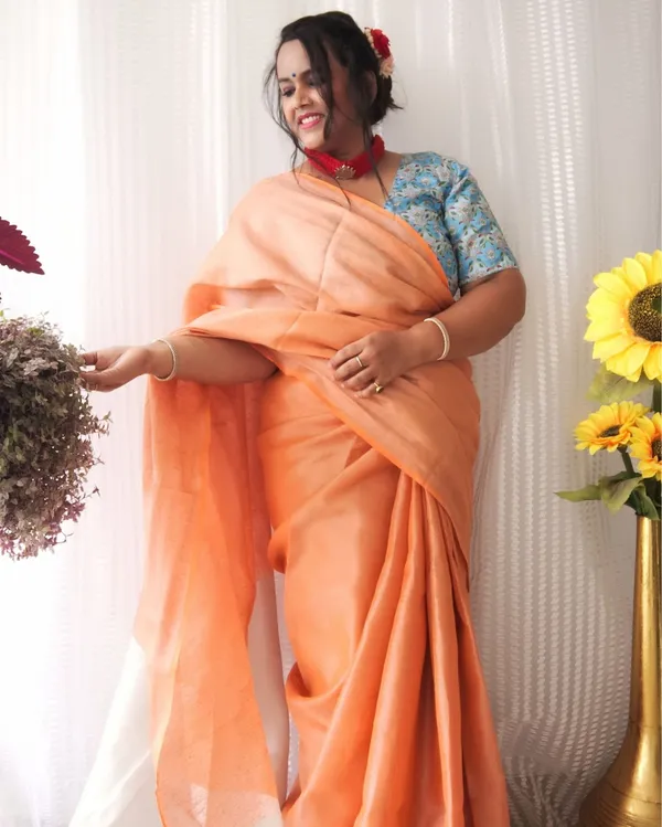 Serene_Pure_Tissue_Linen_Handdyed_Saree_Peach