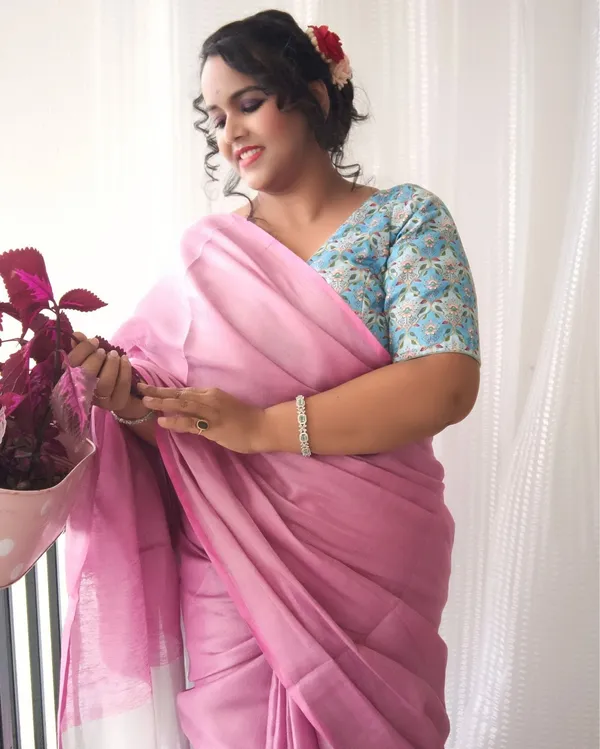 Modern_Pure_Tissue_Linen_Handdyed_Saree_Pink