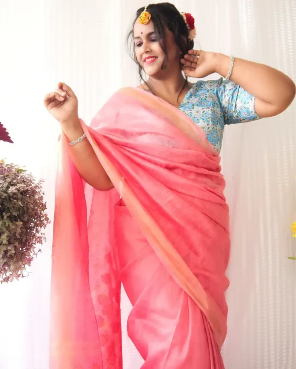 Ornamental_Banarasi_Silk_Linen_Pink_Handloom_Saree