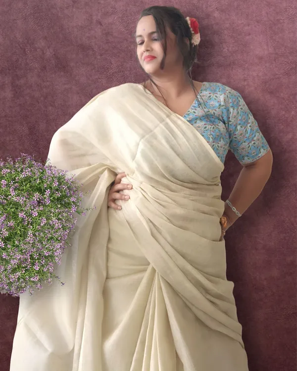 Effulgent_Pure_Tissue_Linen_Handdyed_Saree_Off_White