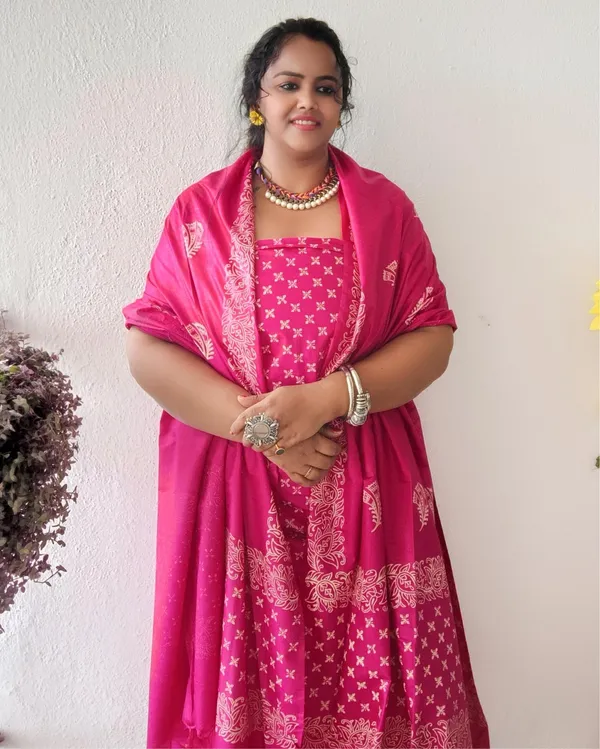 Katan_Silk_Stunning_Blockprint_Pink_Suit