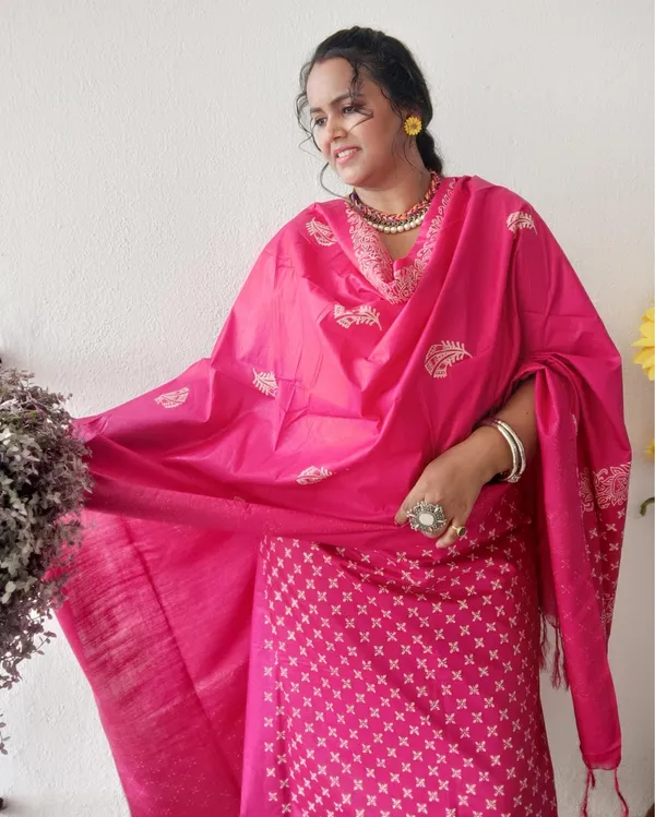 Katan_Silk_Stunning_Blockprint_Pink_Suit