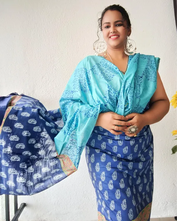Katan_Silk_Decorous_Blockprint_Blue_&_Green_Suit