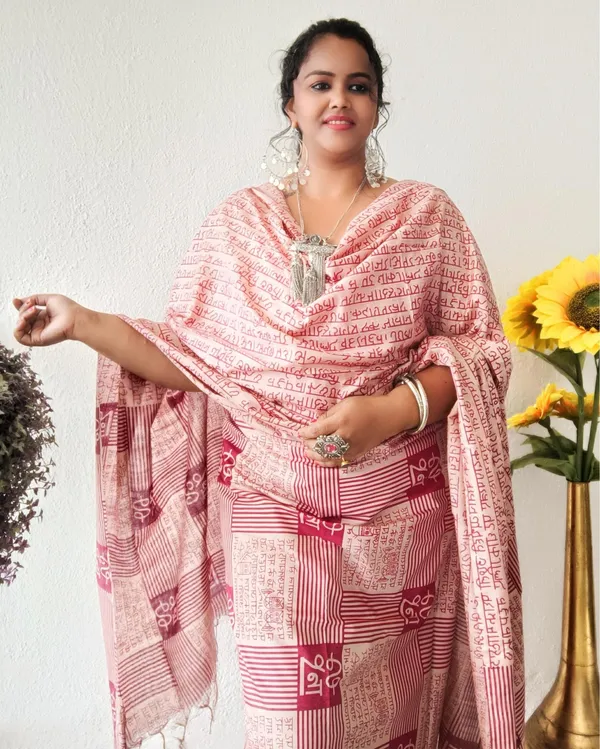 Katan_Silk_Hypnotic_Blockprint_Beige_&_Red_Suit