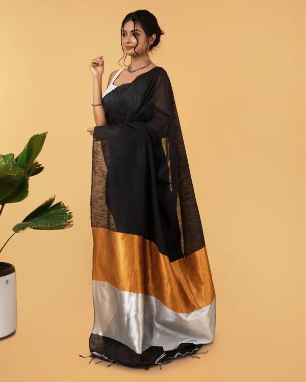 Classy_Silk_Linen_Handdyed_Black_Contrast_Pallu_Saree