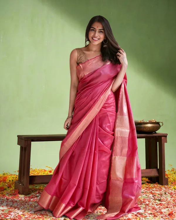 Eclipsing_Handloom_Jayashree_Silk_Saree_Pink