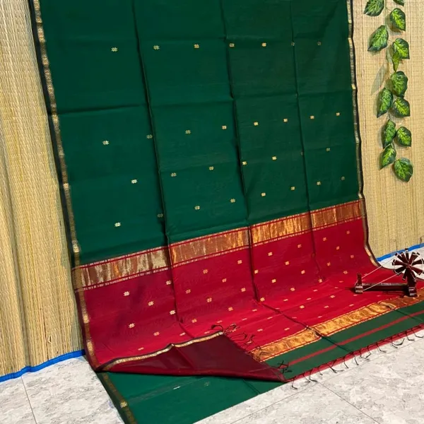 Misty_Pure_Maheshwari_Silk_Handloom_Saree_Green_&_Red