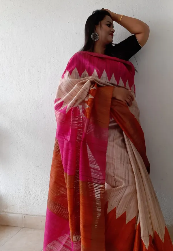 Silkmark_Tussar_Dazzling_Blockprint_Beige_&_Red_Saree