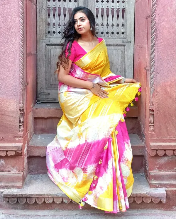 Sunny_Slub_Linen_Saree_Yellow_&_Pink_Shibori_Hand_Dyed