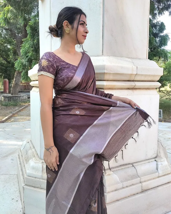 Pure_Kota_Silk_Saree_Brown_Jaquard_Weaving