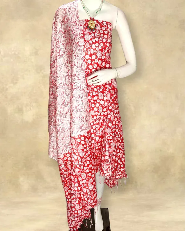 Katan_Silk_Gleaming_Blockprint_Red_Suit