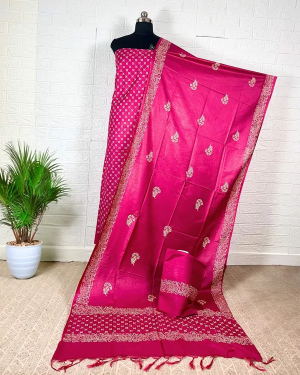 Katan_Silk_Effulgent_Blockprint_Pink_Suit