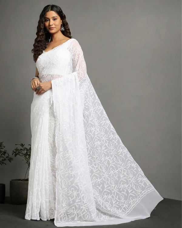 Tepchi_Handwork_Georgette_Work_Saree_White