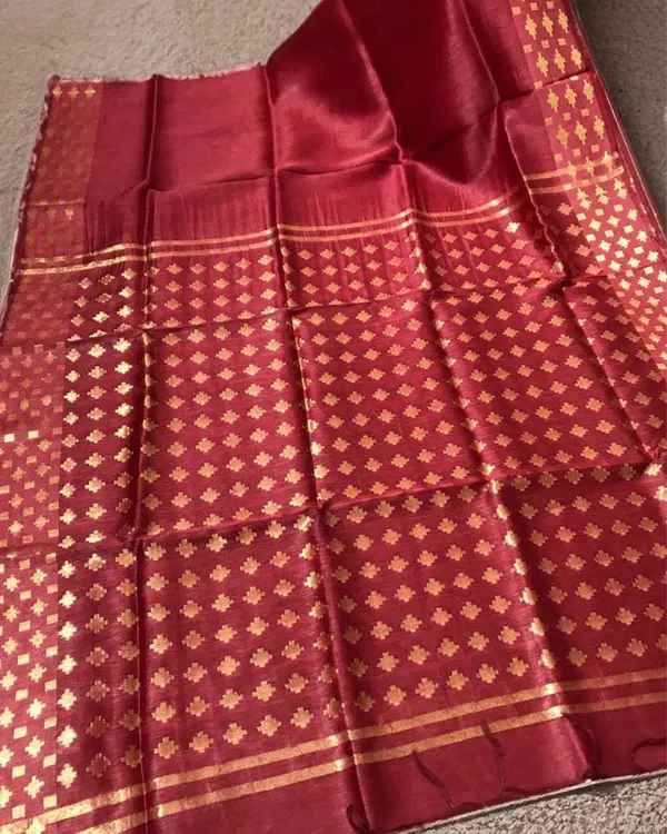 Beautiful_Banarasi_Pure_Silk_Linen_Saree_Burgundy