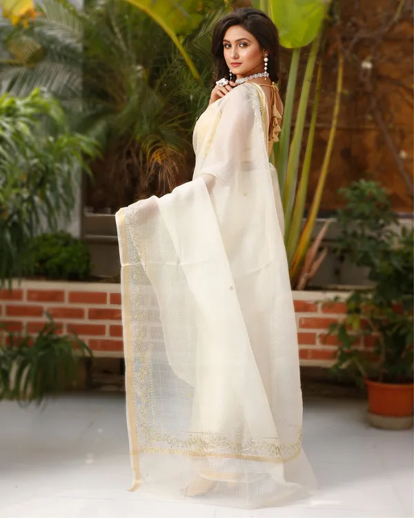 Pitta_Handwork_Pure_Silk_Kota_Doria_Saree_White