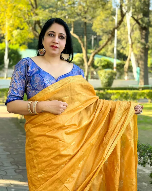Katan_Banarasi_Silk_Saree_Yellow_Handcrafted