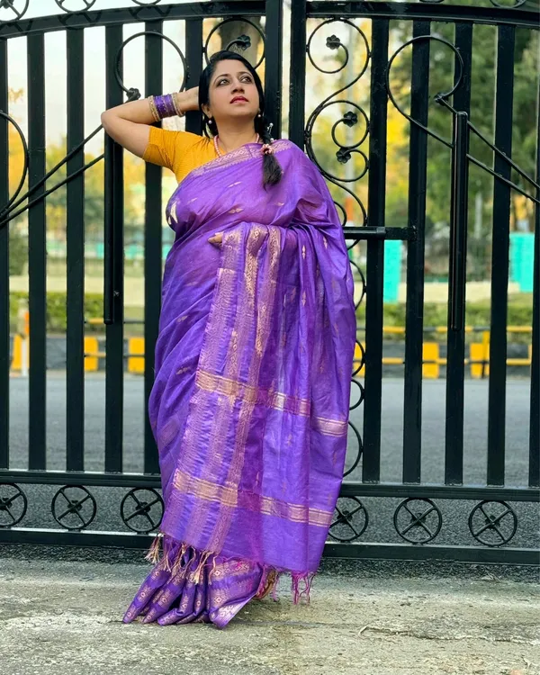 Katan_Banarasi_Silk_Saree_Lavender_Handcrafted