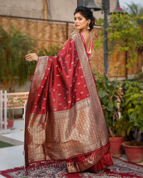 Banarasi_Silk_Saree_Maroon_Allover_Buti_Handcrafted