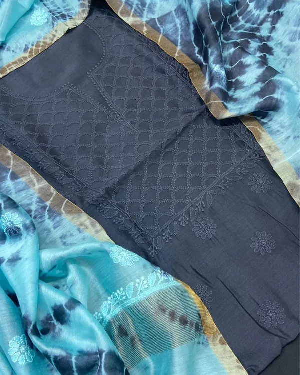 Chikankari_Pure_Chanderi_Silk_Idyllic_Gray_Kurta_&_Dupatta